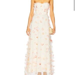 Elliatt Strapless Ivory Floral Applique Gown